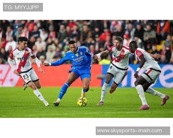 世界杯惊天冷门皇马狂胜那不勒斯五球红牌事件引发全场热议 世界杯惊天冷门皇马狂胜那不勒斯五球红牌事件引发全场热议