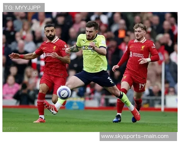 友谊赛精彩回顾利物浦凭乌龙球小胜曼城全场沸腾