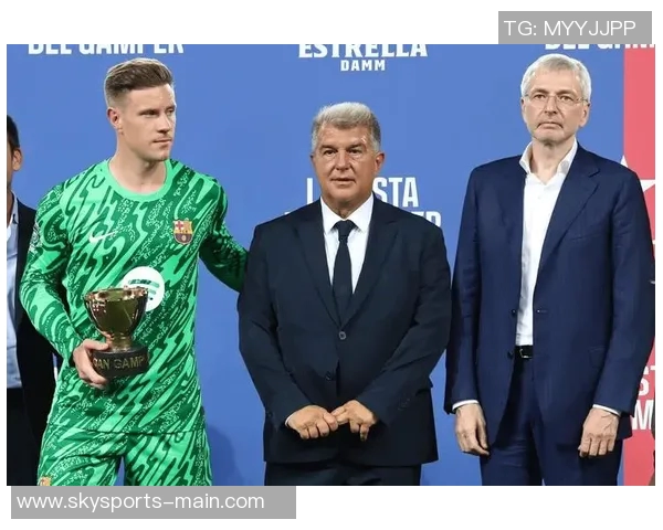 国王杯激战AC米兰与国米互交白卷乌龙球瞬间点燃全场激情