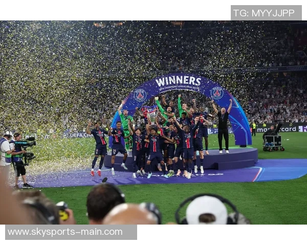 国米友谊赛大胜巴黎圣日耳曼精彩瞬间引发全场热烈反响